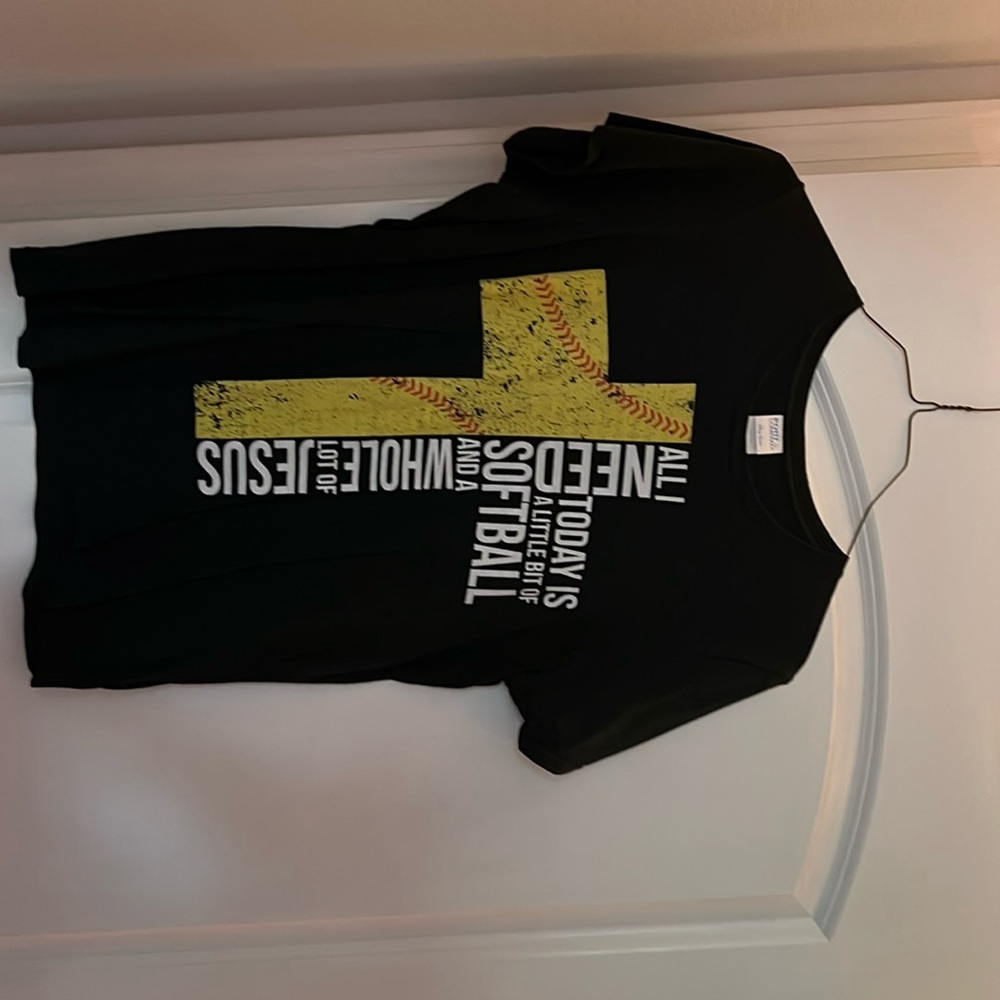 Black graphic tee